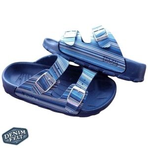Birkenstock's Birki Boys/Kids Blue Striped Haiti Strappy Adjustable Sandal | NEW